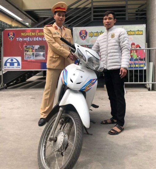 Tìm được chủ nhân của chiếc xe bị bỏ quên tại công viên